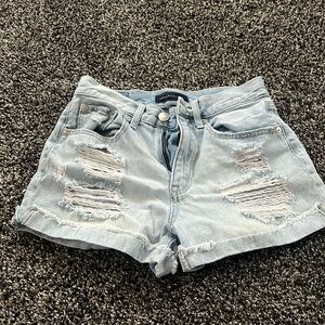 Aeropostale mom short